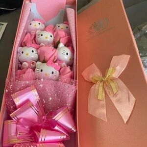 Hello Kitty Pink Bouquet Gift Set